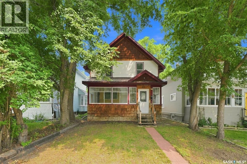 406 27th STREET W, Saskatoon, Saskatchewan, S7L0J9, Saskatoon, Saskatchewan — photo 1 of 5