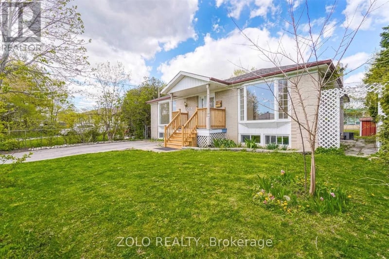 525 Lynett Crescent, Richmond Hill (Crosby), Ontario, L4C2V8, Richmond Hill (Crosby), Ontario — photo 1 of 5