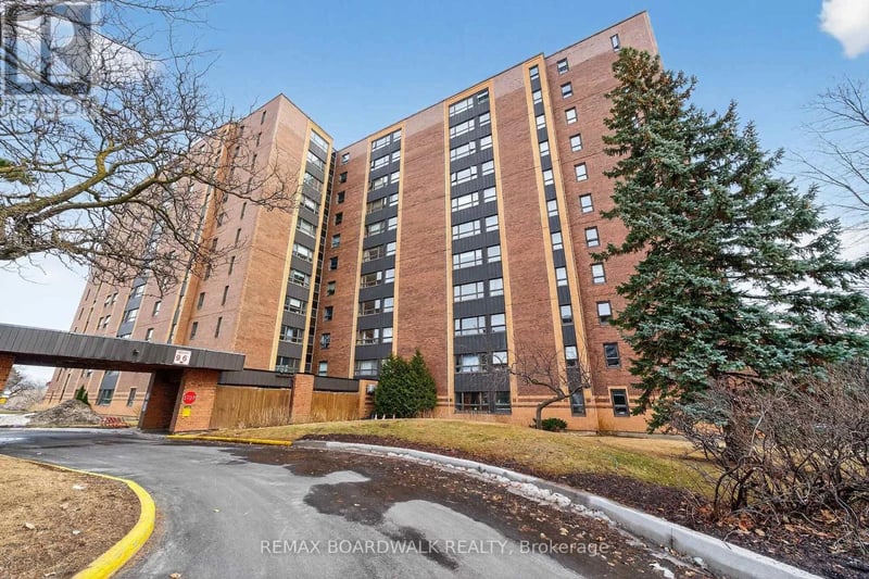 #407 1356 Meadowlands Drive East, Ottawa, Ontario, K2E6K6, Ottawa, Ontario — photo 1 of 5
