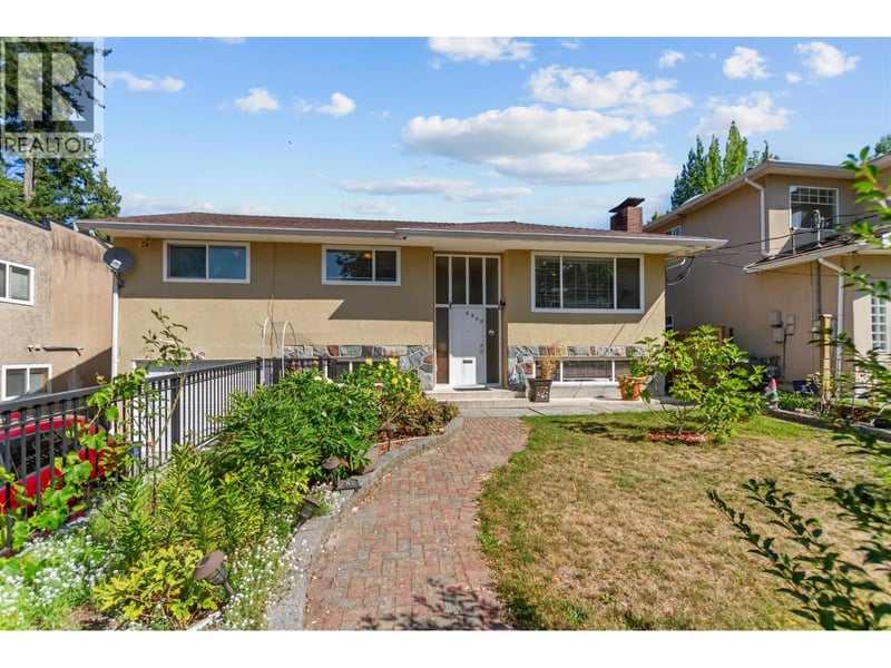 6949 HALIFAX Street, Burnaby, British Columbia, V5B2R3, Burnaby, British Columbia — photo 1 of 5