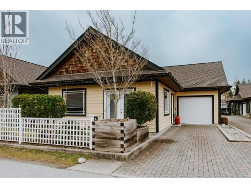 766 GERUSSI Lane, Gibsons, British Columbia, V0N1V7, Gibsons, British Columbia — photo 1 of 5