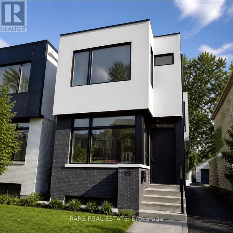 19 TWENTY-NINTH Street, Toronto (Long Branch), Ontario, M8W3A9, Toronto (Long Branch), Ontario — photo 1 of 5
