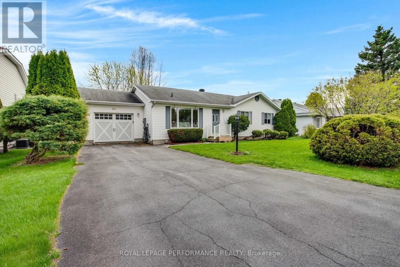 6277 Macrae Court, South Glengarry, Ontario, K0C1E0, South Glengarry, Ontario — photo 1 of 5