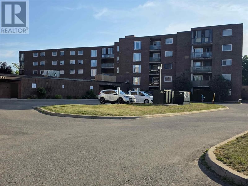 303 MacDonald AVE # 208, Sault Ste. Marie, Ontario, P6B6G4, Sault Ste. Marie, Ontario — photo 1 of 5
