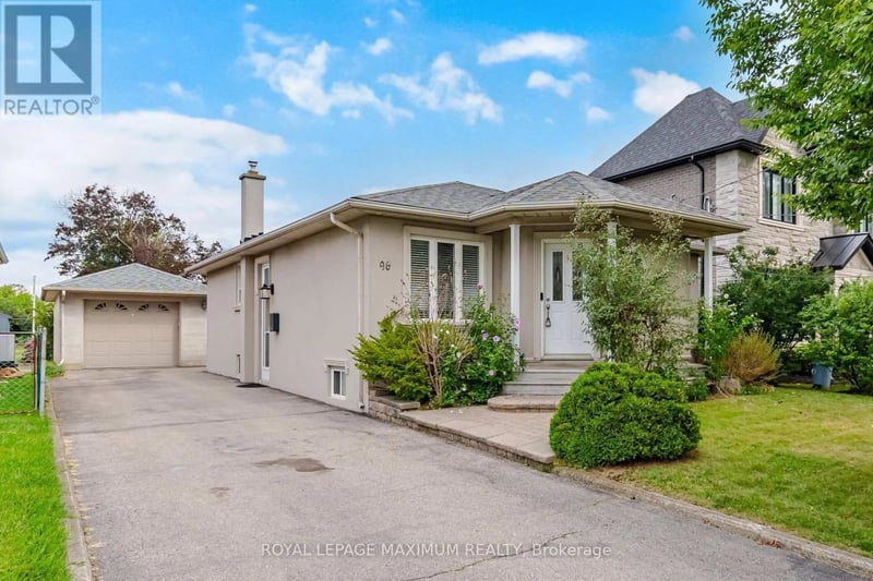 96 Wallasey Avenue, Toronto (Humberlea-Pelmo Park), Ontario, M9M1E4, Toronto (Humberlea-Pelmo Park), Ontario — photo 1 of 5