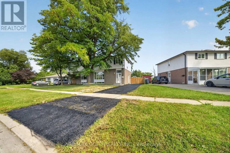 8 Earnscliffe Gate, Brampton (Southgate), Ontario, L6T3B3, Brampton (Southgate), Ontario — photo 1 of 5
