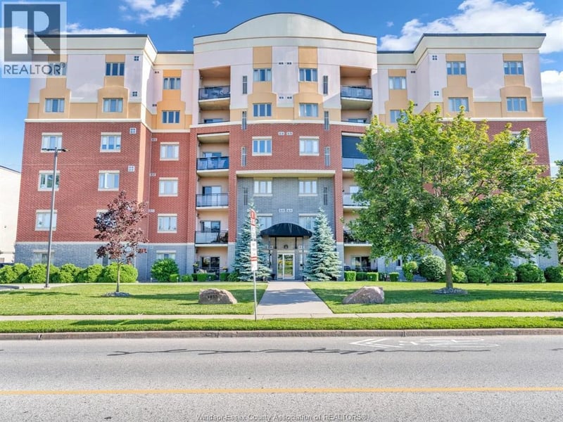 #404 1855 NORMANDY, LaSalle, Ontario, N9H2R4, LaSalle, Ontario — photo 1 of 5