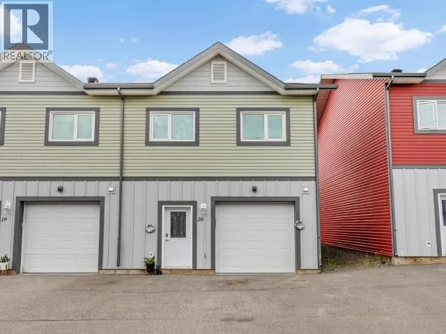 20-35 SYBIL CIRCLE, Whitehorse, Yukon, Y1A0R6, Whitehorse, Yukon — photo 1 of 5