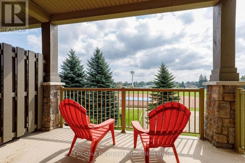 #208 27 Beaver Street, Blue Mountains, Ontario, N0H2P0, Blue Mountains, Ontario — photo 1 of 5