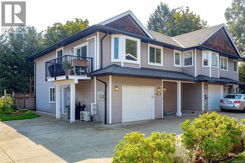 6183 Drombeg Place, Duncan, British Columbia, V9L0A8, Duncan, British Columbia — photo 1 of 5