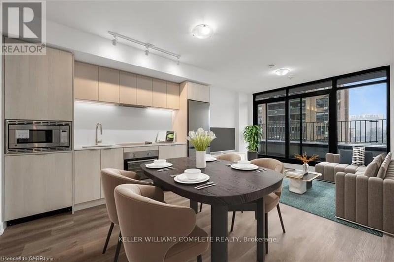 #526 1 Jarvis Street, Hamilton (Beasley), Ontario, L8L2H7, Hamilton (Beasley), Ontario — photo 1 of 5