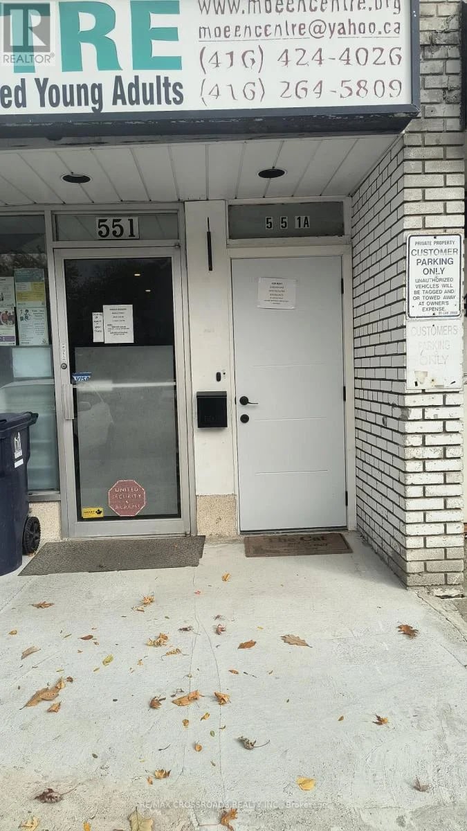 #Upper 2 551A Kennedy Road, Toronto (Kennedy Park), Ontario, M1K2B1, Toronto (Kennedy Park), Ontario — photo 1 of 5