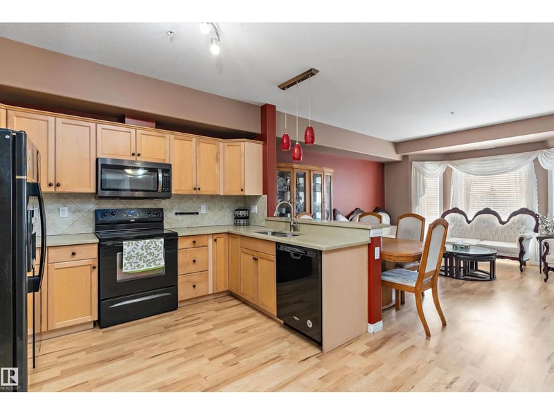 #315 612 111 ST SW, Edmonton, Alberta, T6W1R9, Edmonton, Alberta — photo 1 of 5