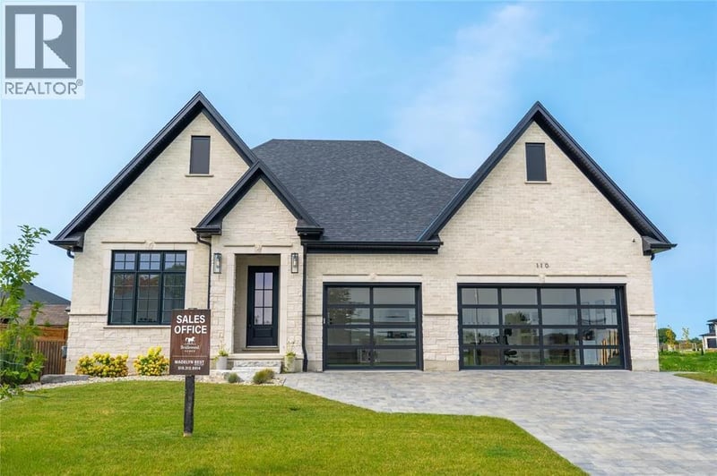 110 NEWCASTLE Drive, Sarnia, Ontario, N7S0A7, Sarnia, Ontario — photo 1 of 5