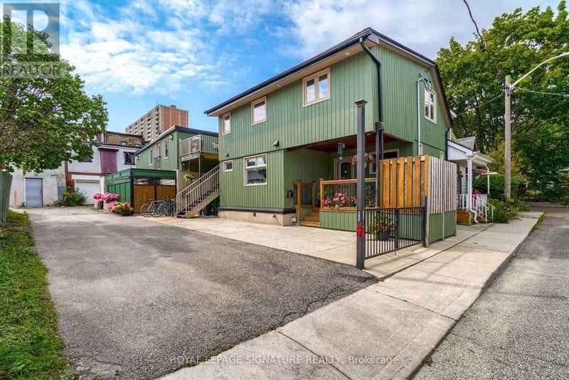 23 Abbs Street, Toronto (Roncesvalles), Ontario, M6K1M5, Toronto (Roncesvalles), Ontario — photo 1 of 5