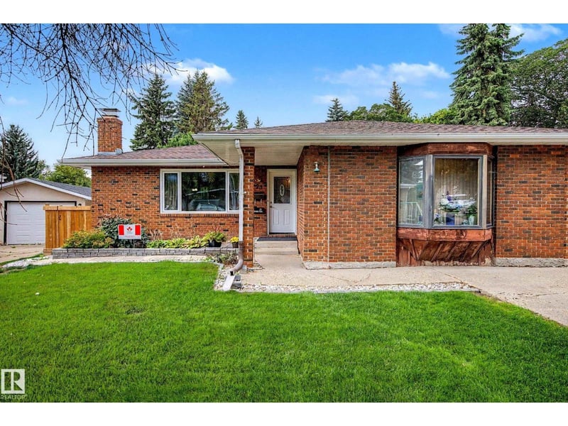 23 MONTCALM CR, St. Albert, Alberta, T8N2C8, St. Albert, Alberta — photo 1 of 5