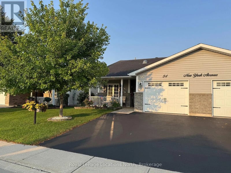 54 New York Avenue, Wasaga Beach, Ontario, L9Z3A8, Wasaga Beach, Ontario — photo 1 of 5