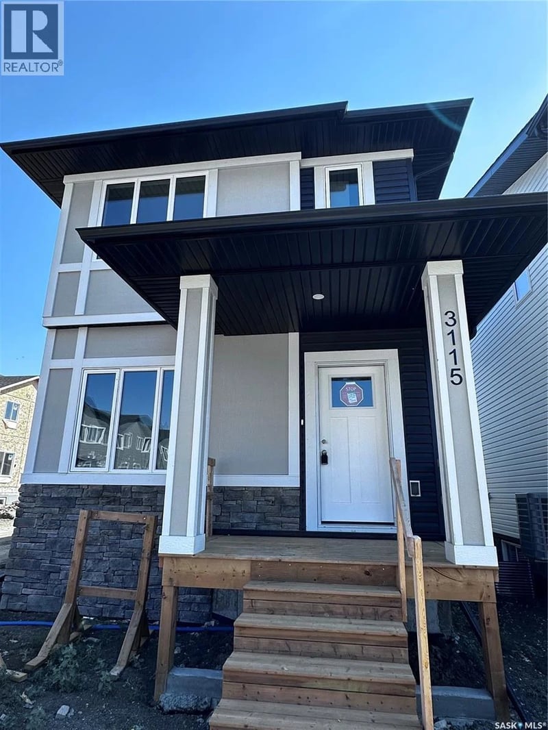 3115 Bowen STREET, Regina, Saskatchewan, S4V4C6, Regina, Saskatchewan — photo 1 of 5