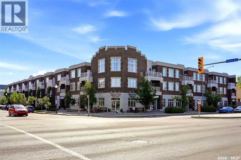 206 1715 Badham BOULEVARD, Regina, Saskatchewan, S4P0L9, Regina, Saskatchewan — photo 1 of 5