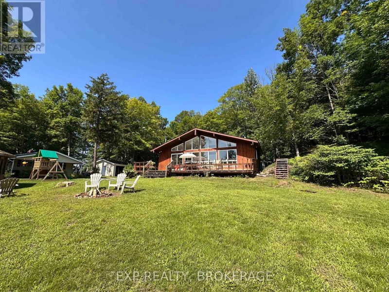 2103 Hambly Lane, South Frontenac, Ontario, K0H1W0, South Frontenac, Ontario — photo 1 of 5