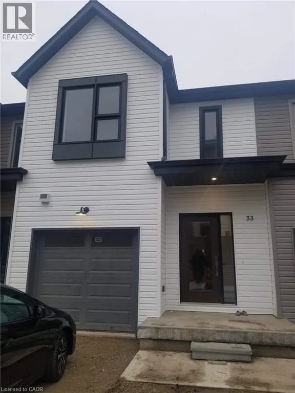 #33 110 FERGUS Avenue, Kitchener, Ontario, N2A2H2, Kitchener, Ontario — photo 1 of 5