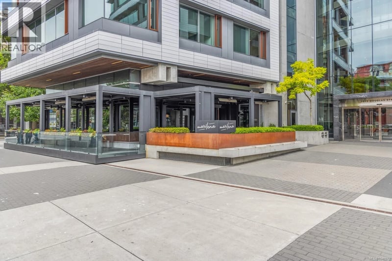 #605 732 Cormorant Street, Victoria, British Columbia, V8W1P8, Victoria, British Columbia — photo 1 of 5