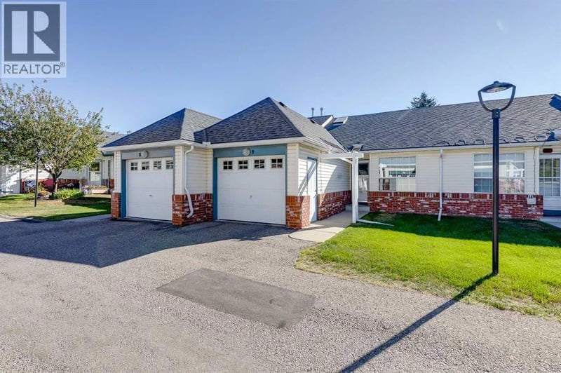 12 Woodside Rise Northwest, Airdrie, Alberta, t4B2L3, Airdrie, Alberta — photo 1 of 5