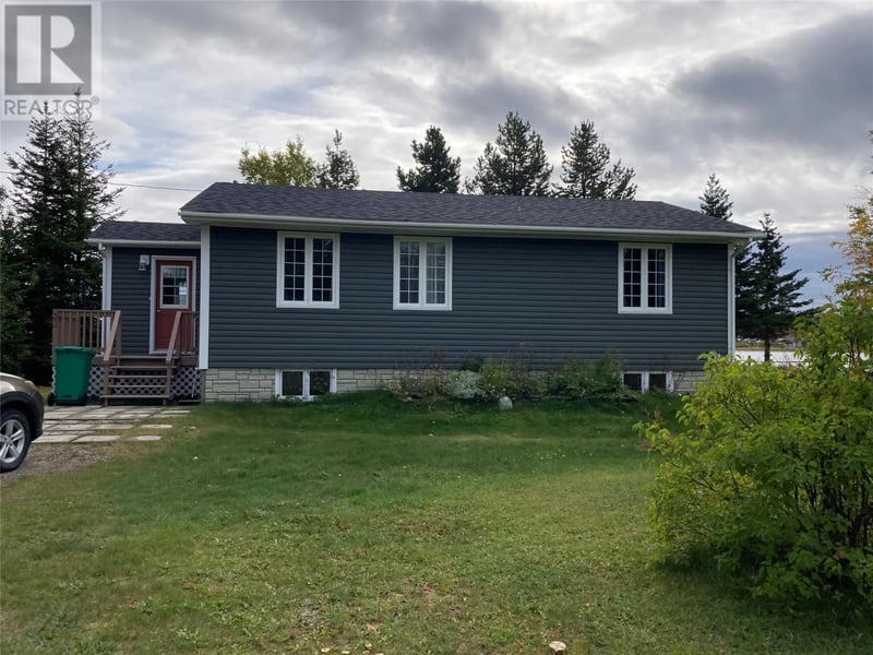 32 River Road, North West River, Newfoundland & Labrador, A0P1M0, North West River, Newfoundland & Labrador — photo 1 of 5