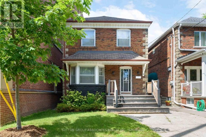 76 St Annes Road, Toronto (Little Portugal), Ontario, M6J3J9, Toronto (Little Portugal), Ontario — photo 1 of 5
