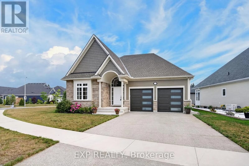 3571 Whispering Woods Trail, Fort Erie (Ridgeway), Ontario, L0S1N0, Fort Erie (Ridgeway), Ontario — photo 1 of 5