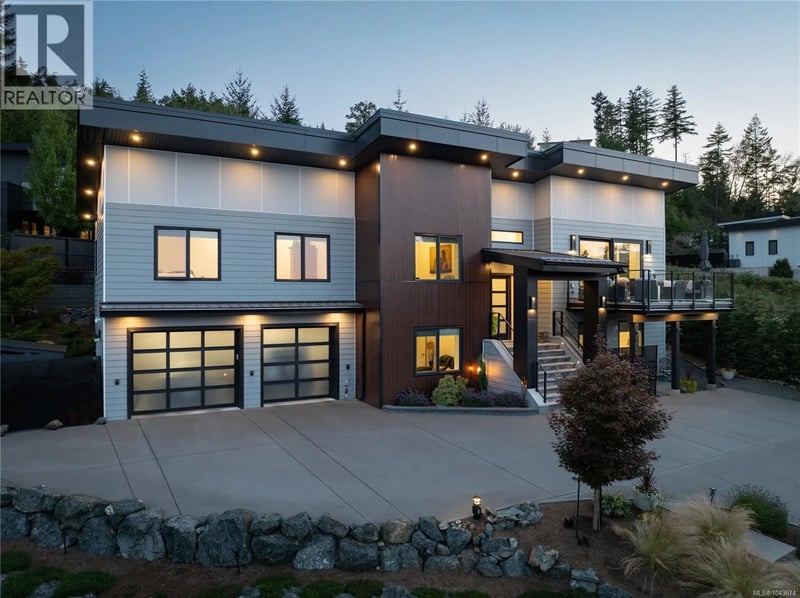 7481 Copley Ridge Drive, Lantzville, British Columbia, V0R2H0, Lantzville, British Columbia — photo 1 of 5