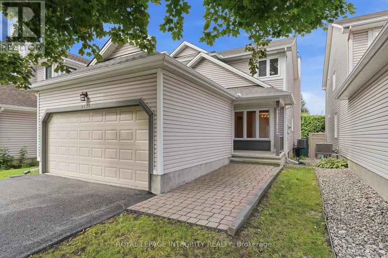 6536 Tooney Drive, Ottawa, Ontario, K1C7G9, Ottawa, Ontario — photo 1 of 5