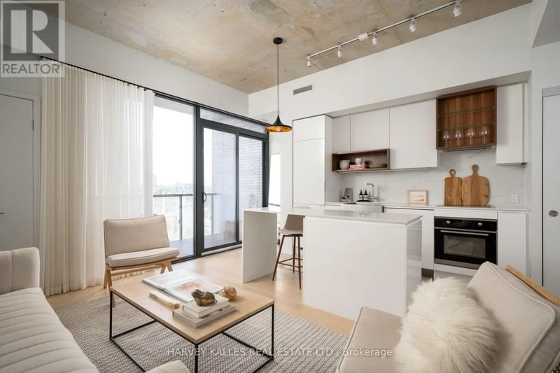 #809 383 Sorauren Avenue, Toronto (Roncesvalles), Ontario, M6R0A4, Toronto (Roncesvalles), Ontario — photo 1 of 5