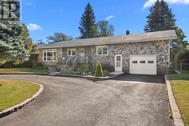 2187 Des Pins Street, The Nation, Ontario, K0A2M0, The Nation, Ontario — photo 1 of 5