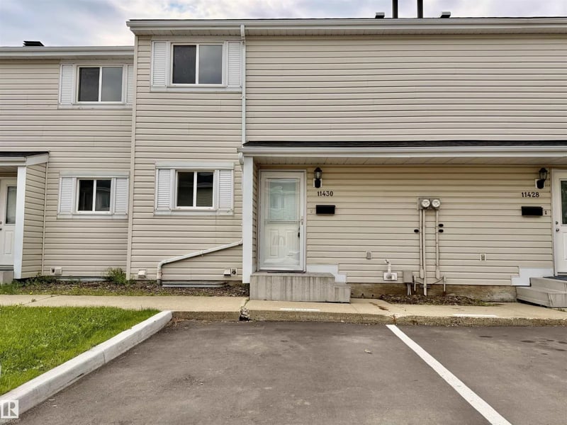 11430 139 AV NW, Edmonton, Alberta, T5X3L4, Edmonton, Alberta — photo 1 of 5