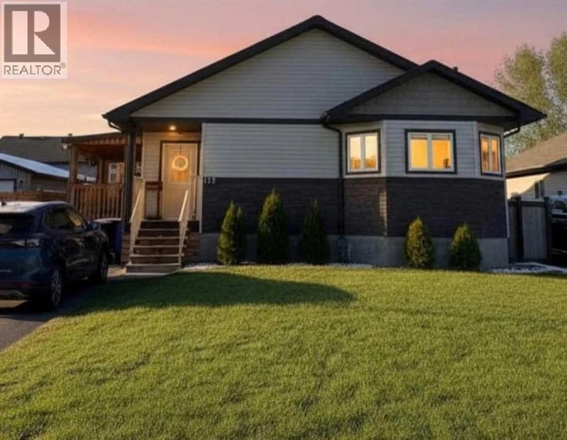 125 Beardsley Crescent, Fort McMurray, Alberta, T9H2T5, Fort McMurray, Alberta — photo 1 of 5