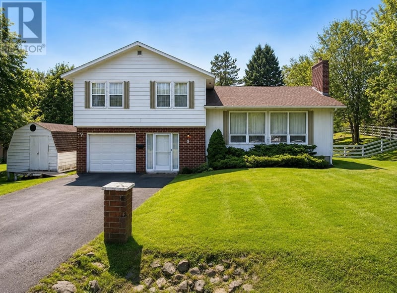 8 Victoria Hill, Westmount, Nova Scotia, B1R1P1, Westmount, Nova Scotia — photo 1 of 5