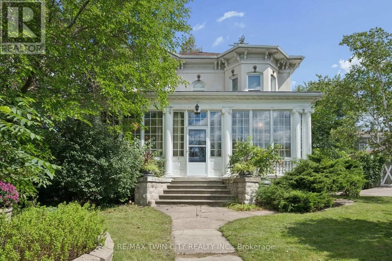 66 Park Hill Road East, Cambridge, Ontario, N1R1P7, Cambridge, Ontario — photo 1 of 5