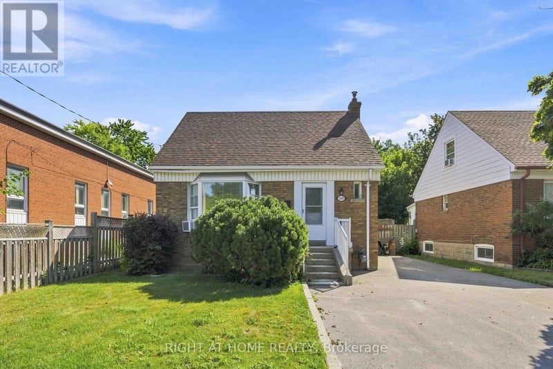 1351 Warden Avenue, Toronto (Wexford-Maryvale), Ontario, M1R2R9, Toronto (Wexford-Maryvale), Ontario — photo 1 of 5