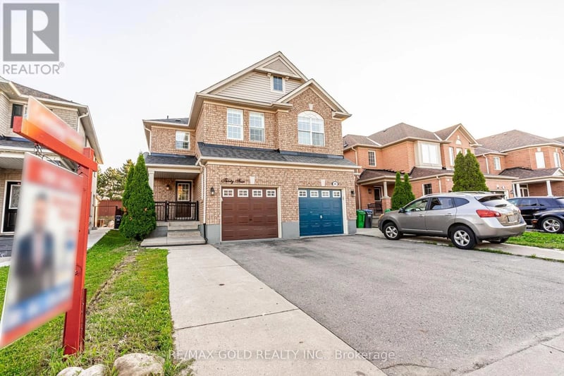 34 Jingle Crescent, Brampton (Gore Industrial North), Ontario, L6S0B2, Brampton (Gore Industrial North), Ontario — photo 1 of 5