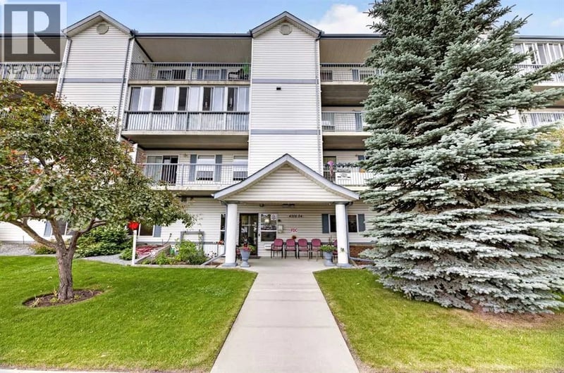 4514 54 Avenue, Olds, Alberta, T4H1W5, Olds, Alberta — photo 1 of 5