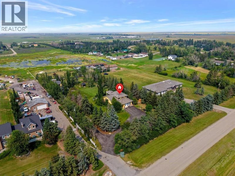 280140 Township Road 241A, Chestermere, Alberta, T1X0M5, Chestermere, Alberta — photo 1 of 5