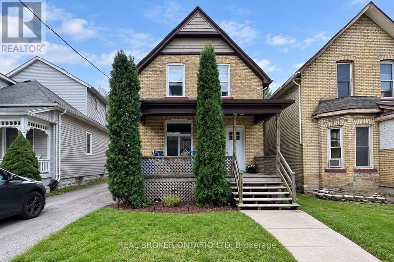 31 Myrtle Street, St. Thomas, Ontario, N5R2E6, St. Thomas, Ontario — photo 1 of 5