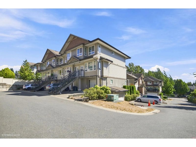 #13 20187 68 Avenue, Langley, British Columbia, V2Y0L6, Langley, British Columbia — photo 1 of 5
