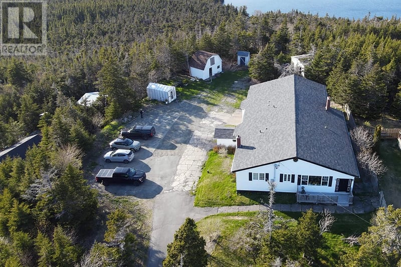 81 Kings Hill Road, St Philips, Newfoundland & Labrador, A1M1W2, St Philips, Newfoundland & Labrador — photo 1 of 5