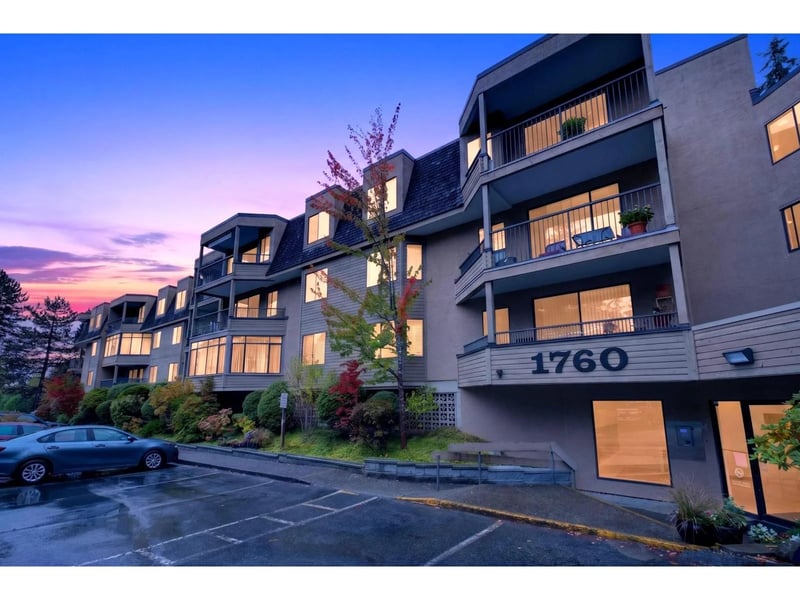 #207 1760 SOUTHMERE Crescent, Surrey, British Columbia, V4A6E5, Surrey, British Columbia — photo 1 of 5