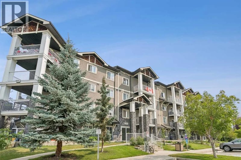 115 Prestwick Villas Southeast, Calgary, Alberta, T2Z0M8, Calgary, Alberta — photo 1 of 5