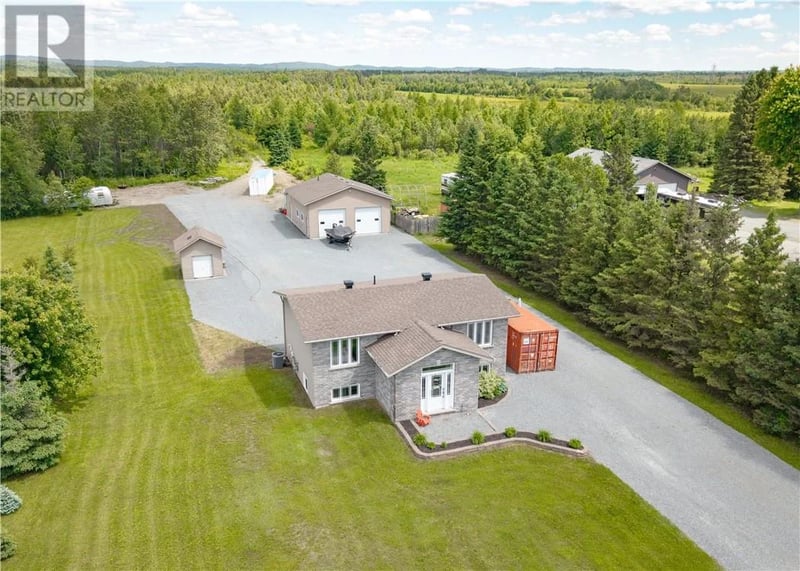 48 Seguin Street, Chelmsford, Ontario, P0M1L0, Chelmsford, Ontario — photo 1 of 5