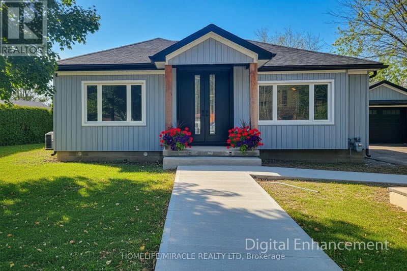355 Ridge Road West, Grimsby (Grimsby Escarpment), Ontario, L3M4E7, Grimsby (Grimsby Escarpment), Ontario — photo 1 of 5