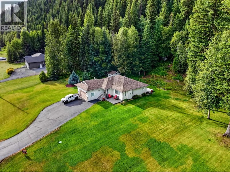 9288 SUMMERSET Place, Prince George, British Columbia, V2K4Z9, Prince George, British Columbia — photo 1 of 5